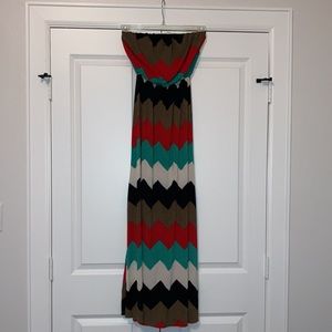 UEC Strapless Maxi Dress Chevron Pattern, Red/Black/White/Tan/Green/Brown Small